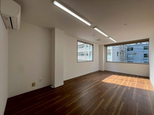 梅田から１駅のコンパクトoffice